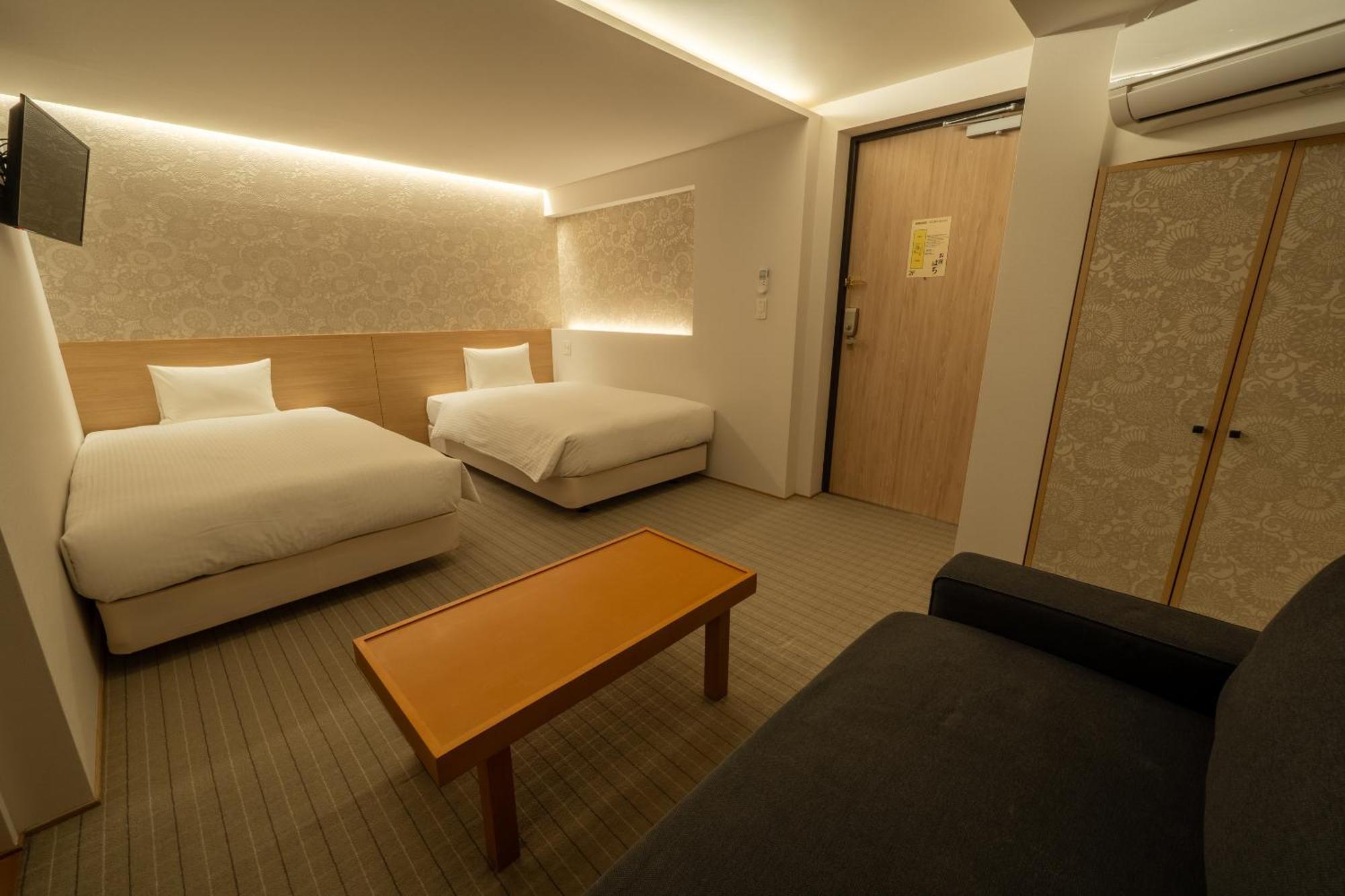 Resi Stay Hachi Inn Kyoto Exterior photo