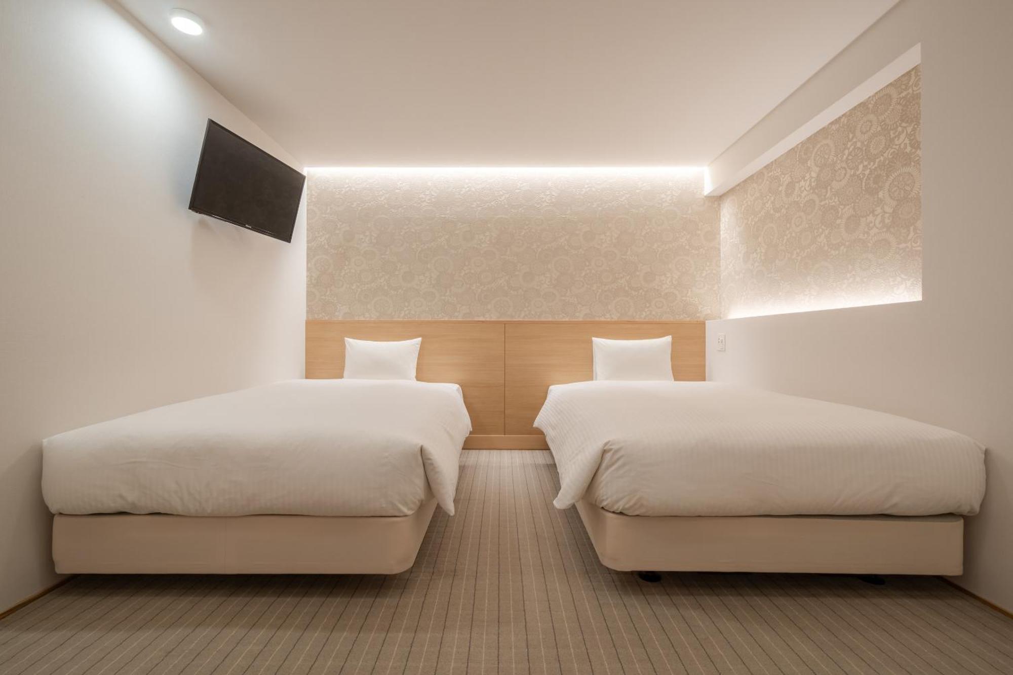 Resi Stay Hachi Inn Kyoto Exterior photo