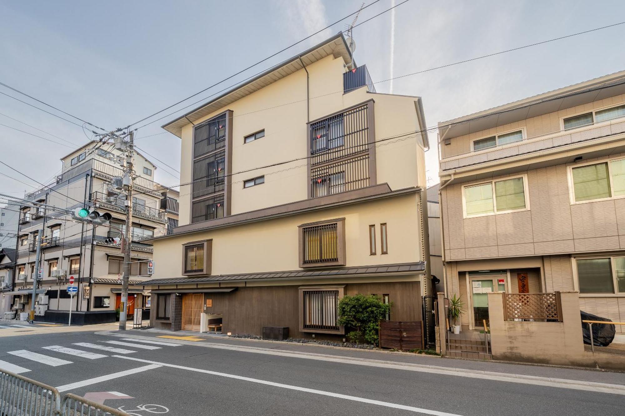 Resi Stay Hachi Inn Kyoto Exterior photo